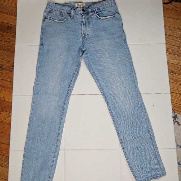 Madewell Athletic Denim Distressed Jeans Fair Trade Certified Mens 33x32 - Picture 1 of 8